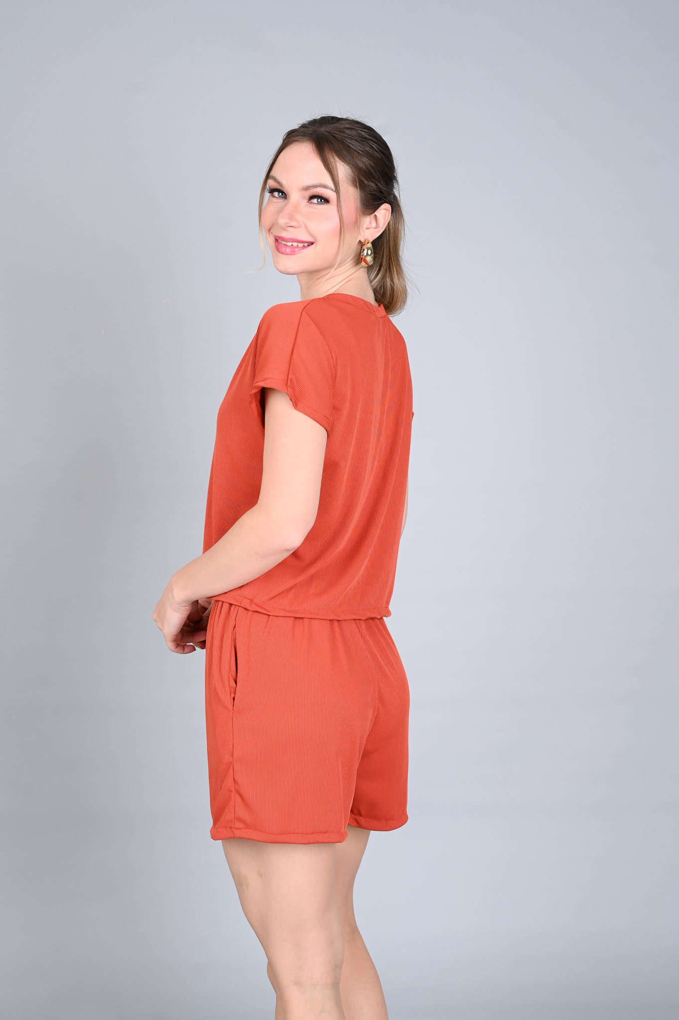 Ribbed Comfort: Rayhan Top and Shorts Set